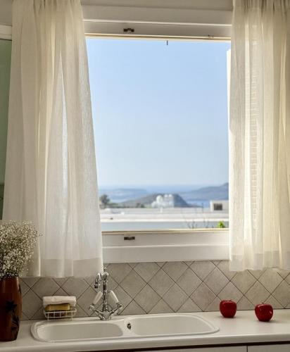 At the side of castle Milos | Ideal Vacations